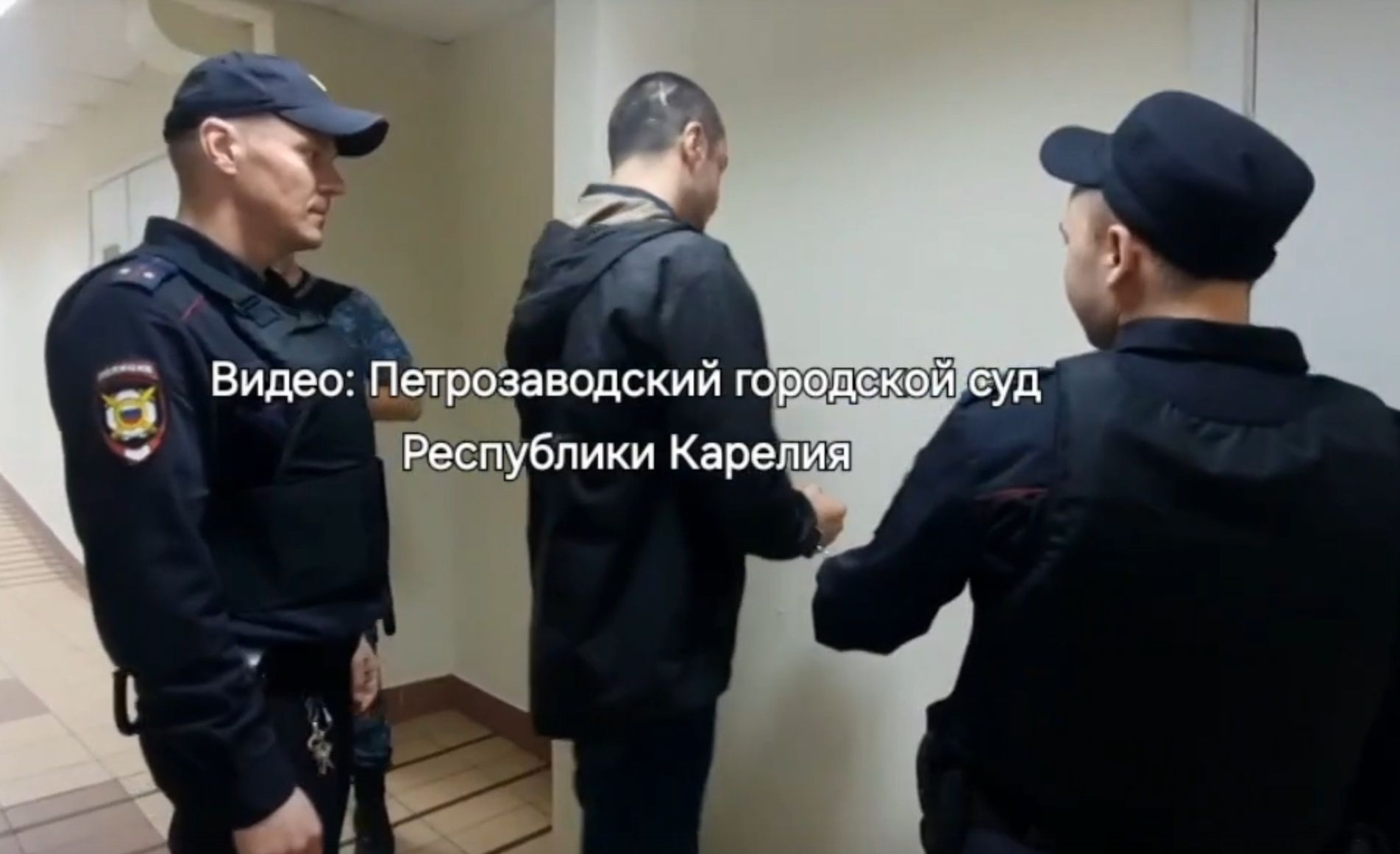 Подозреваемого в поджоге военкомата в Суорви заключили под стражу