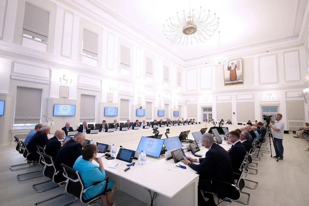 Элиссан Шандалович подвел итоги заседания Парламентской Ассоциации Северо-Запада