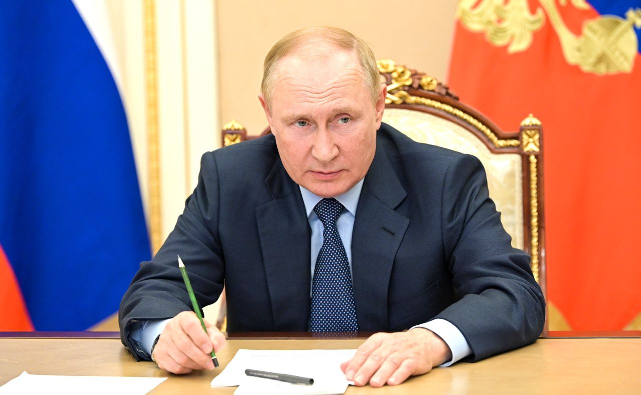 Владимир Путин встретился с участниками программы «Время героев»