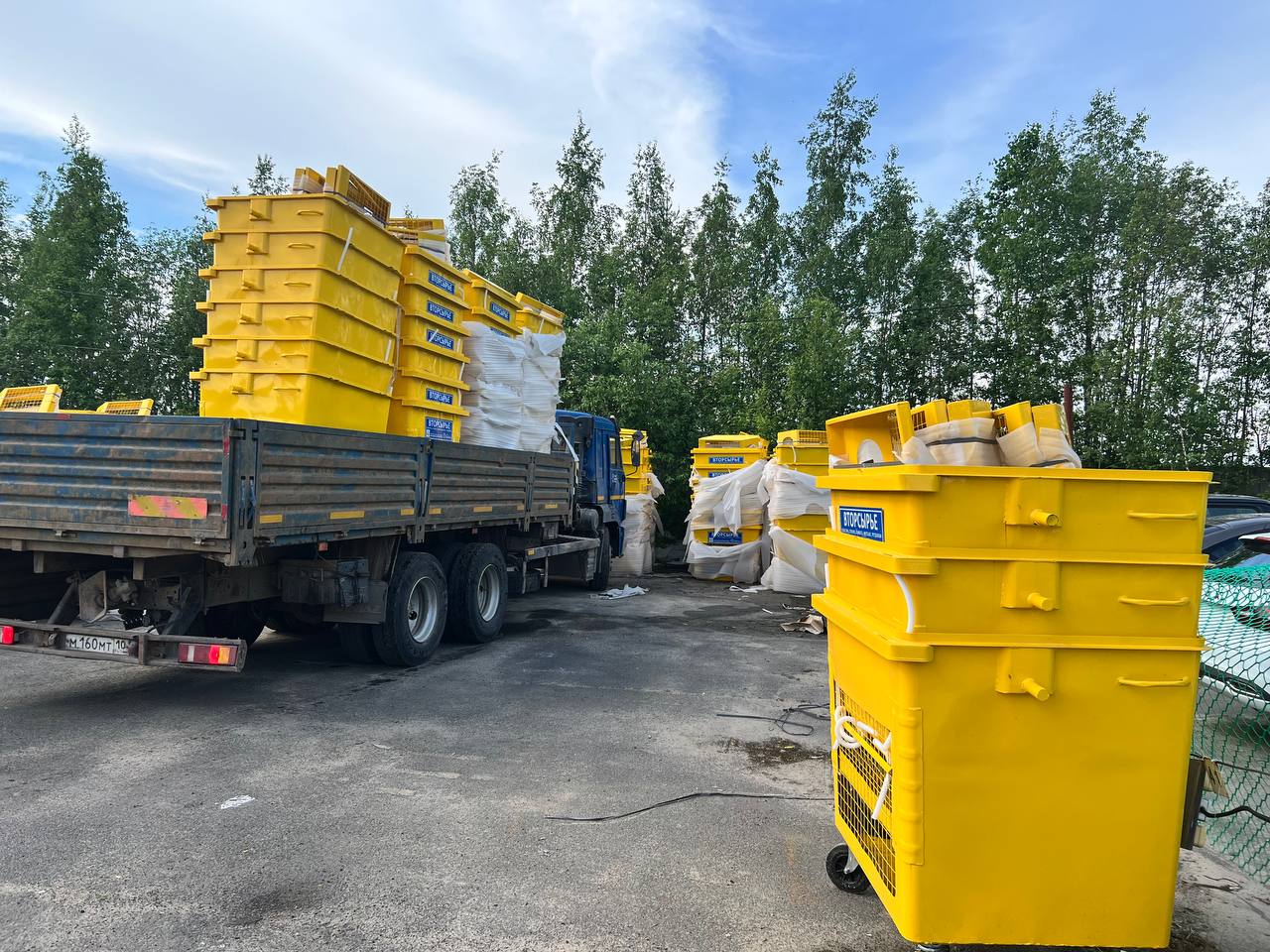 158 контейнеров для раздельного сбора мусора установят в Питкярантском округе