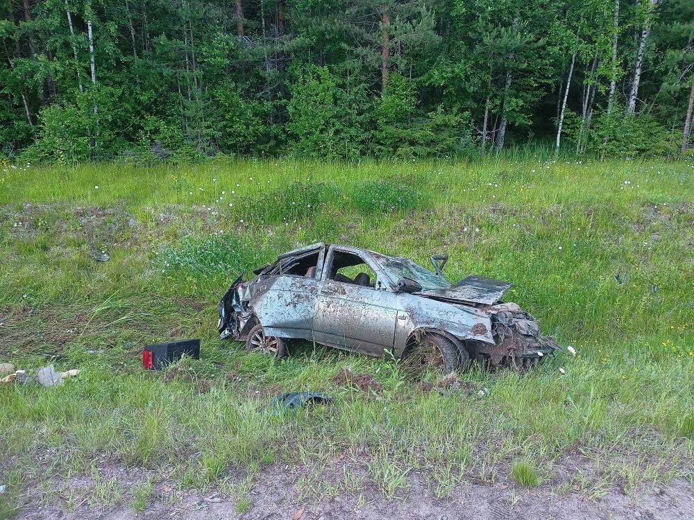 В Карелии двух девушек госпитализировали после ДТП
