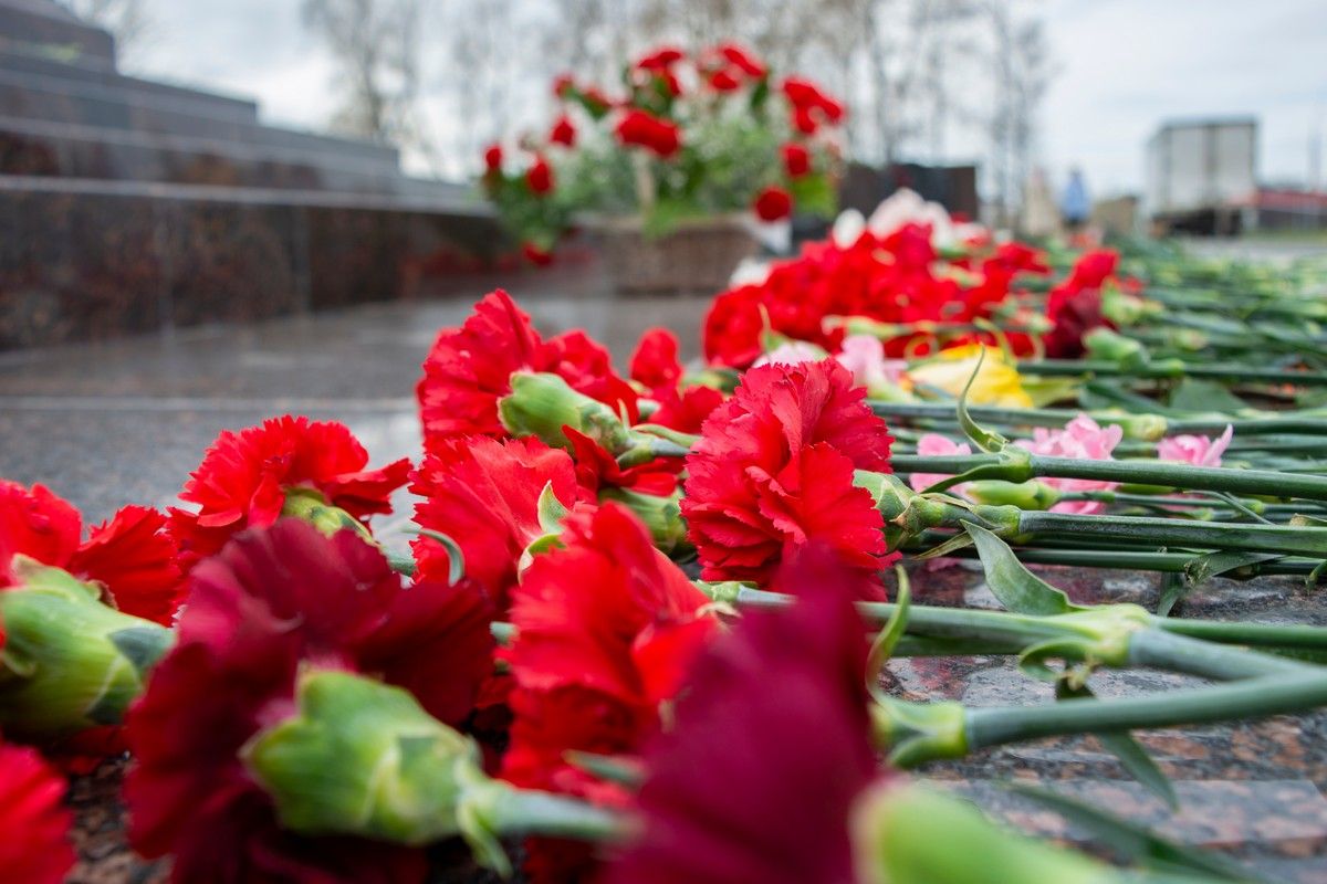 В Петрозаводске проходит День памяти и скорби