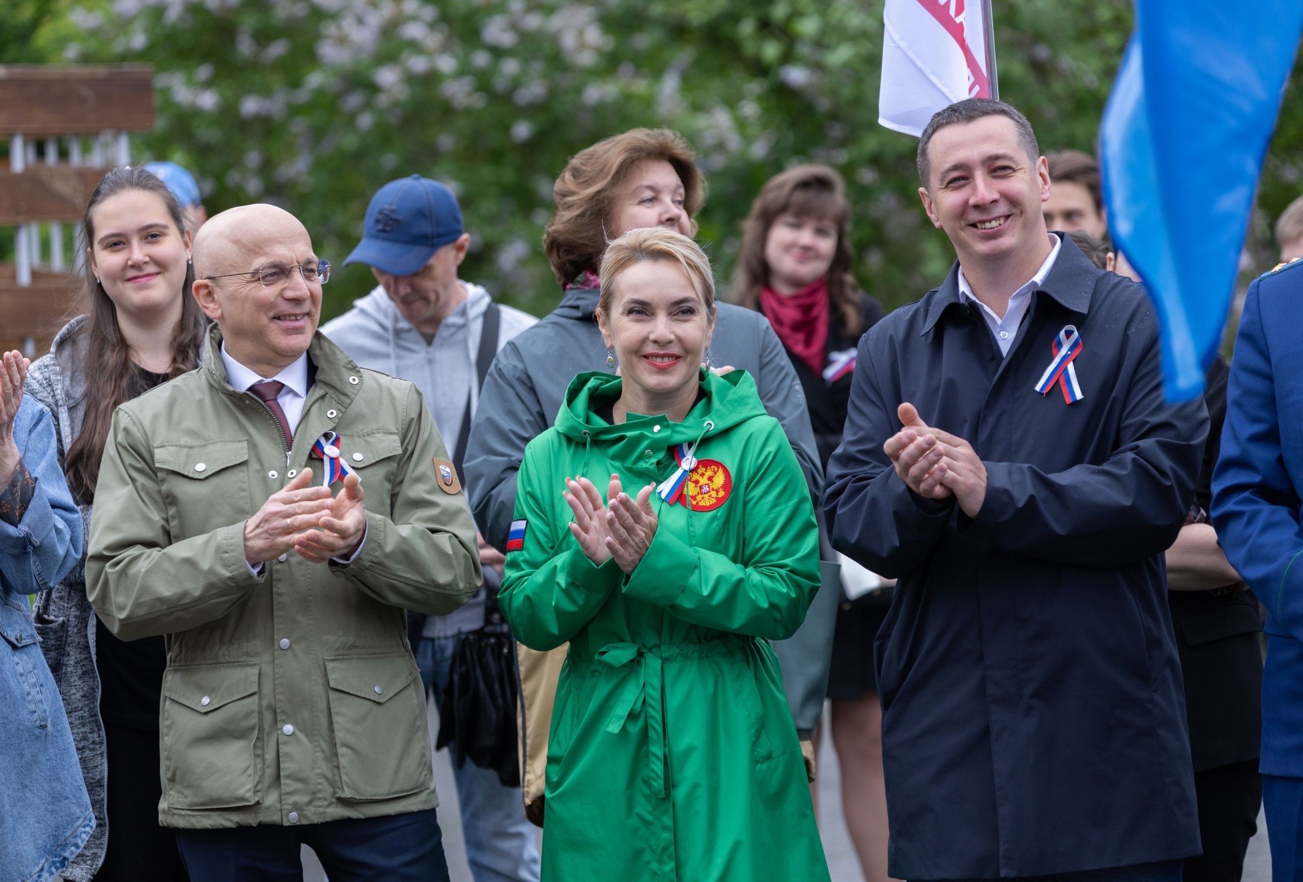 Элиссан Шандалович поздравил жителей Карелии с Днем России