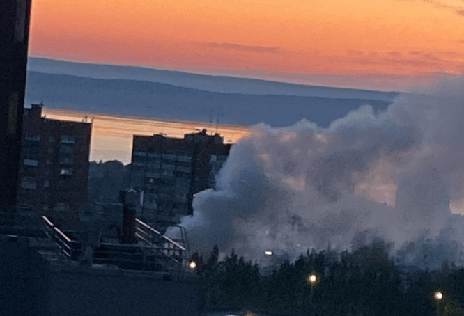 Выяснились причины густого дыма, окутавшего ночью одну из улиц Петрозаводска
