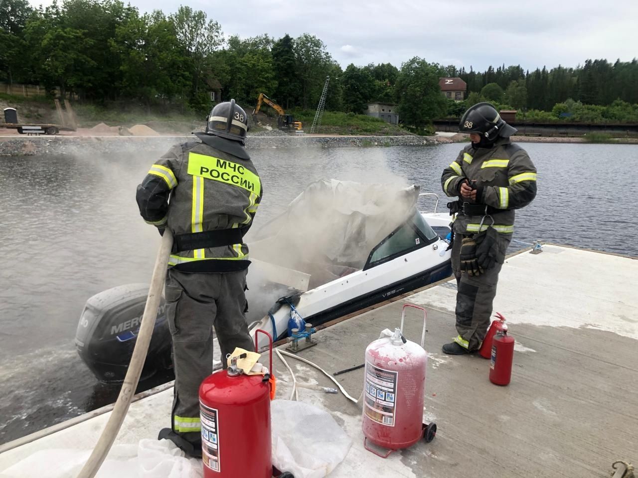На причале в городе Сортавала горел катер