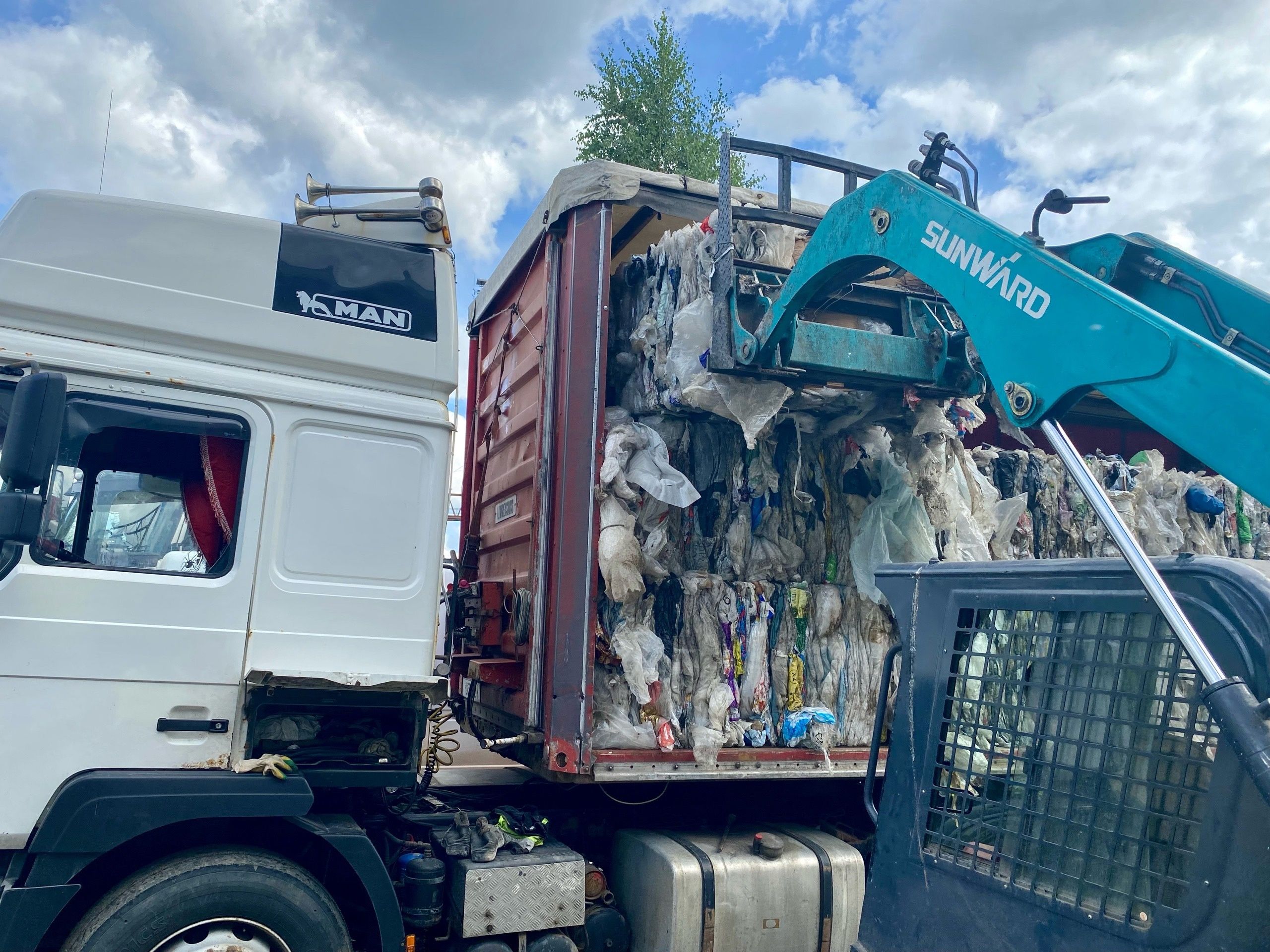 Около 20 тонн полиэтиленовой пленки сдали жители Карелии на переработку