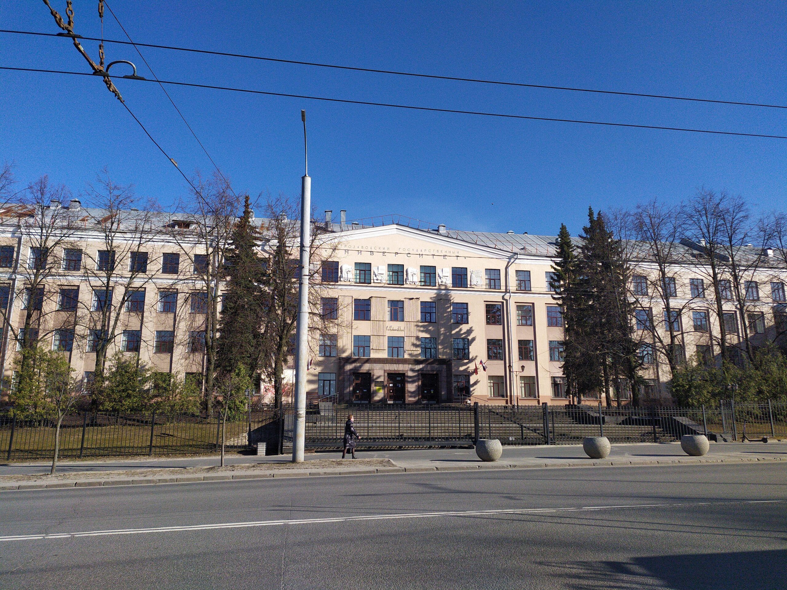 Девушка в Карелии нарушила договор о целевом обучении