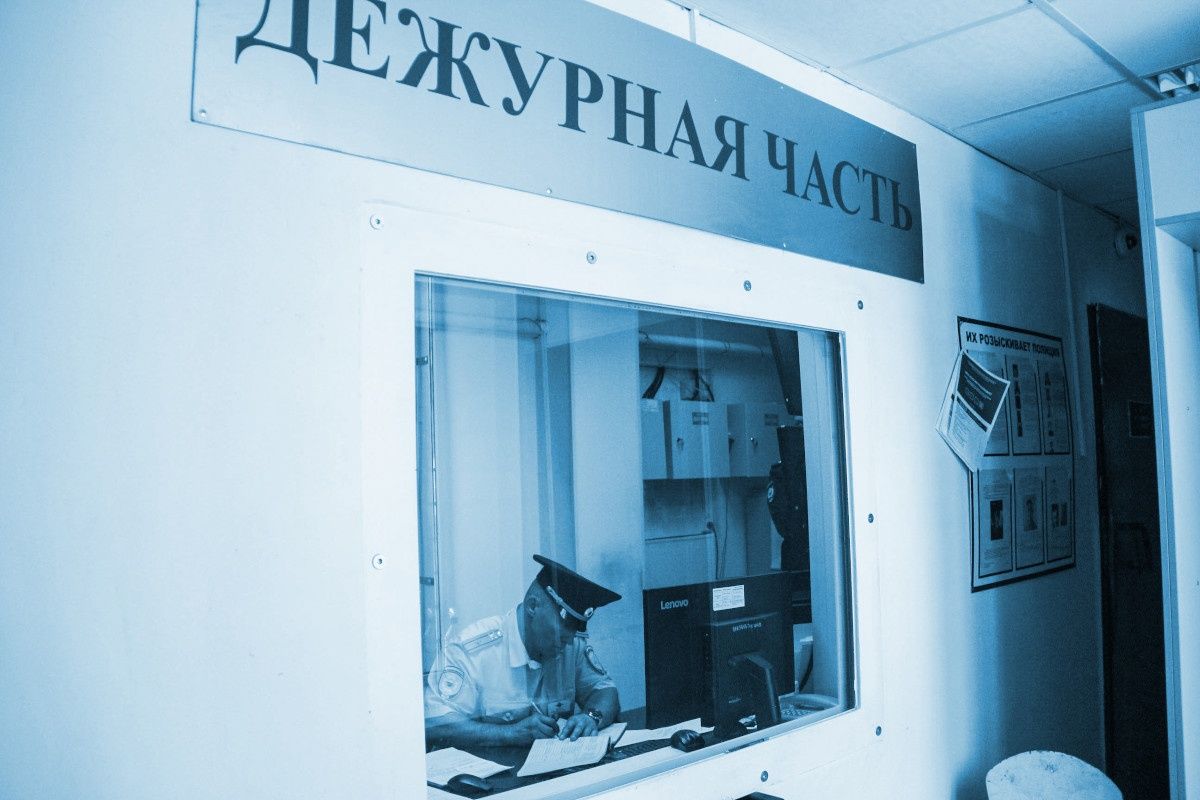 Житель Карелии вернулся домой с ножевым ранением в области спины