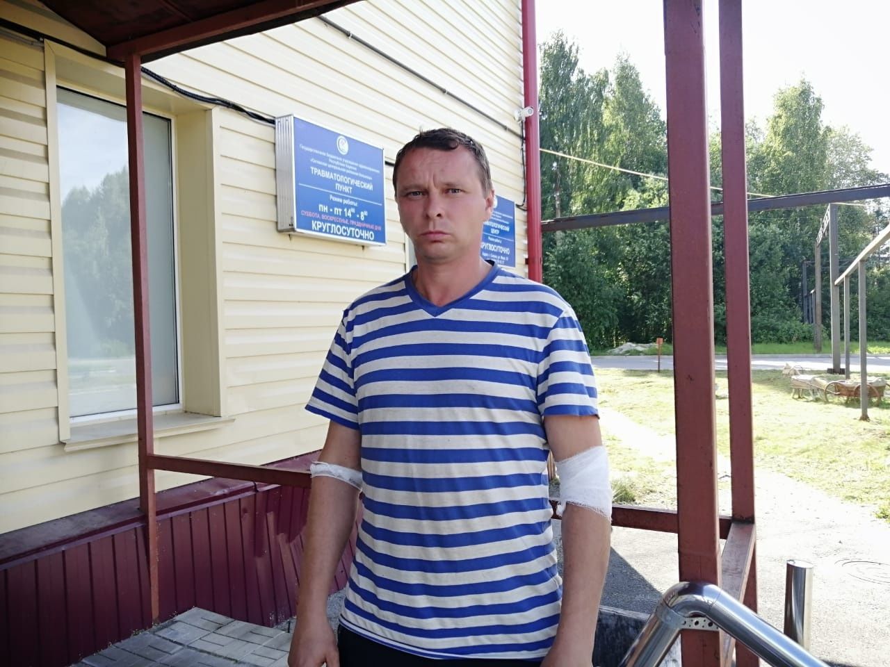 Юрий Петров на своем судне спасал людей, пострадавших при прорыве дамбы в Сегежском районе