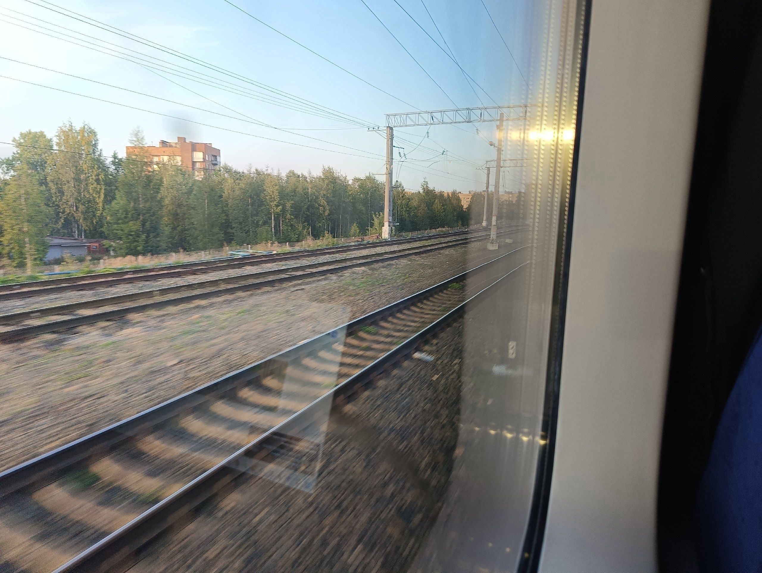 Поезда из Петрозаводска задержались из-за непогоды