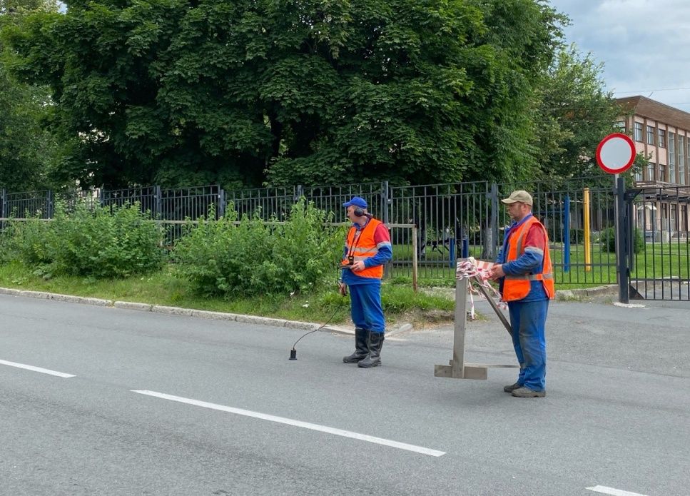 Коммунальщики устраняют повреждения на тепловых сетях Петрозаводска