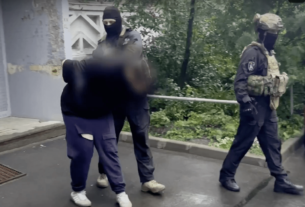 Двое петрозаводчан до смерти избили мужчину в Сайнаволоке Двое петрозаводчан до смерти избили мужчину в Сайнаволоке