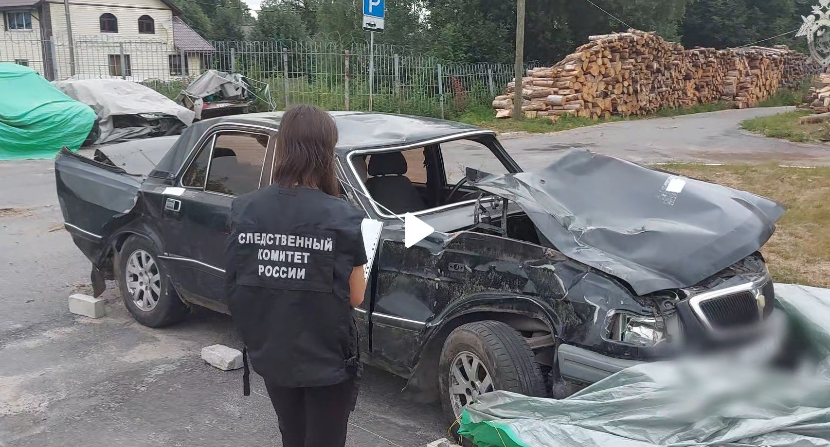 Пьяные подростки в Карелии угнали «Волгу» и попали в аварию