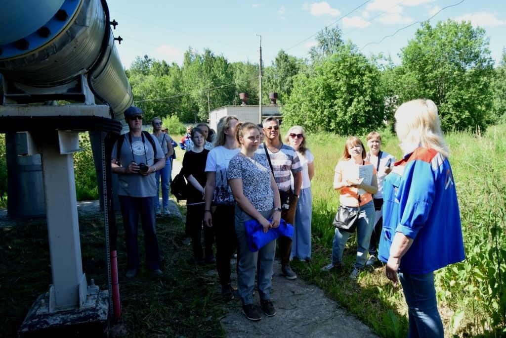 «Вы стоите и платками носы не закрываете». Журналистам показали, как борются с запахами на петрозаводских КОСах