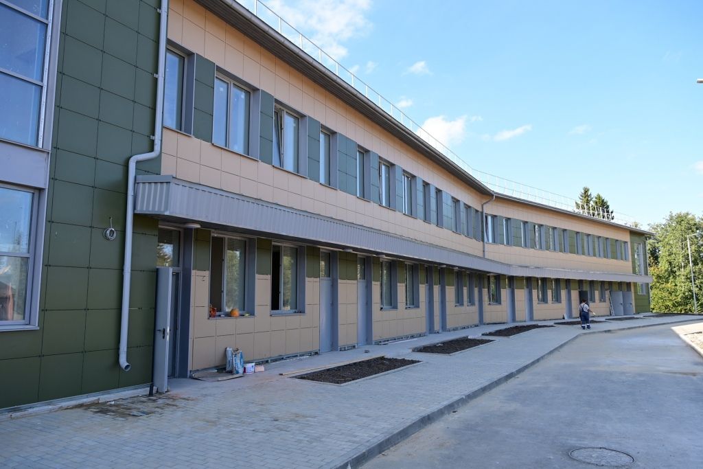 На Кургане в Петрозаводске завершается строительство нового административно-бытового комплекса