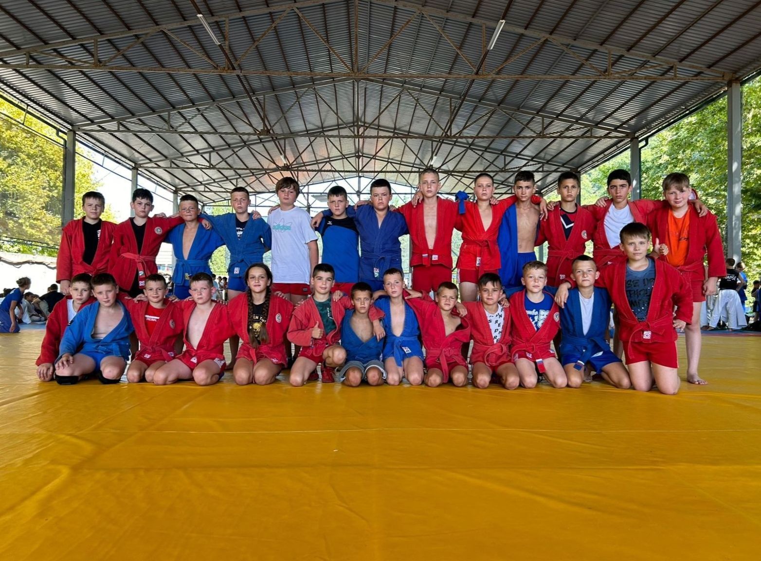 Карельские самбисты прошли сборы в компании лучших спортсменов России