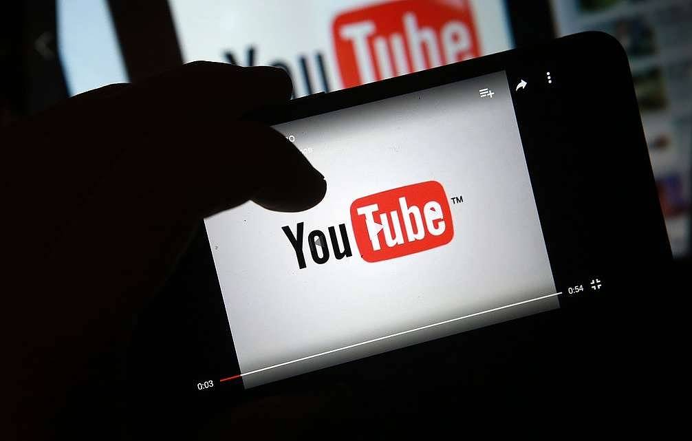 Мошенники крадут данные россиян при попытке обойти ограничения YouTube