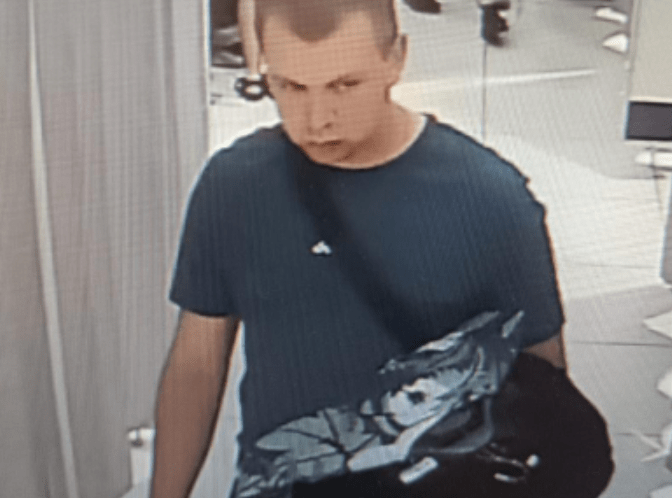 Полиция Петрозаводска опубликовала фото подозреваемого в преступлении