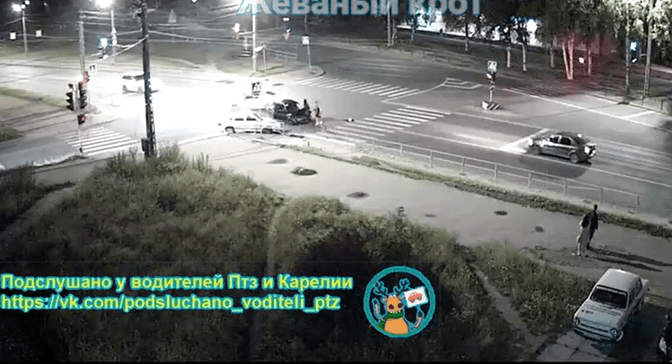 Чем отличаются иномарки от ВАЗа, помогут понять кадры ДТП в Петрозаводске