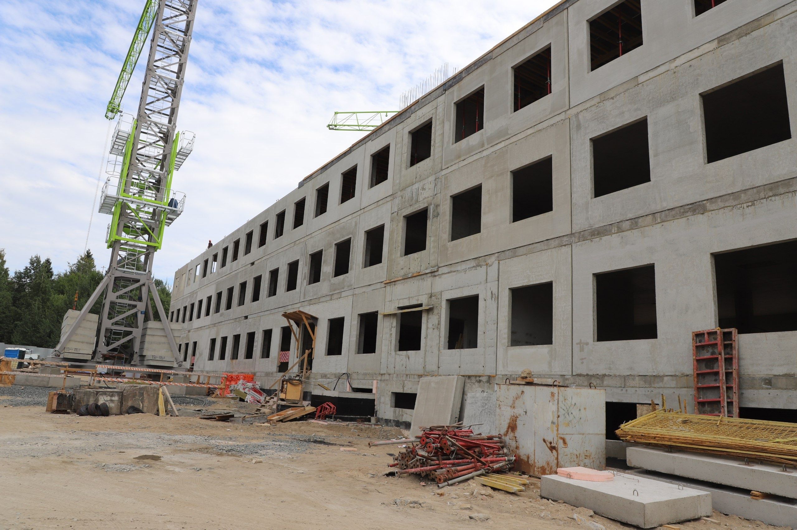 На Кукковке в Петрозаводске строители возвели три из четырех этажей новой поликлиники