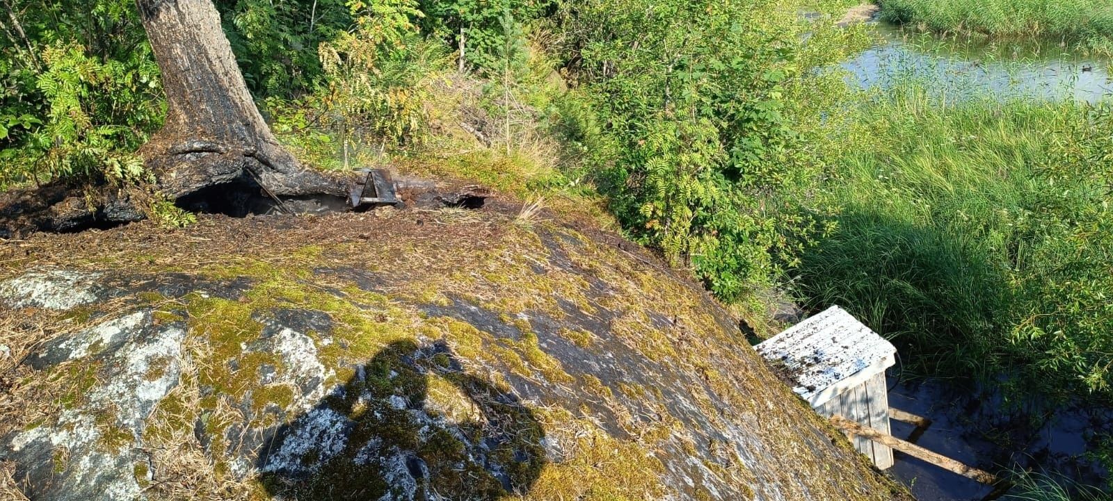 В городе Сортавала пожарные на вызове столкнулись с неожиданными трудностями из-за нарушителей