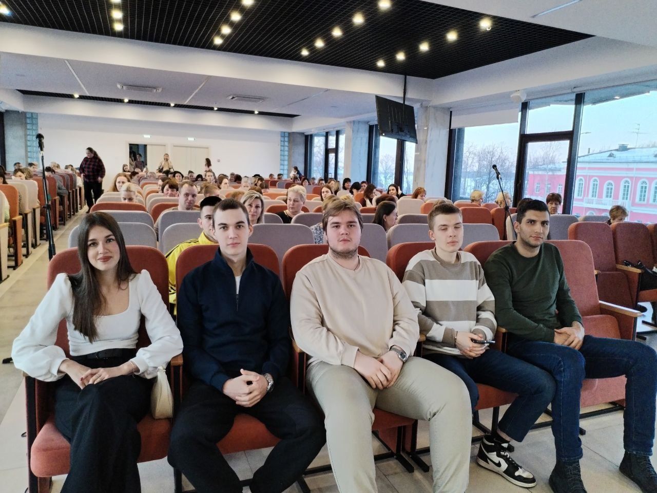 Среди общественных наблюдателей за выборами в Карелии стало больше молодежи