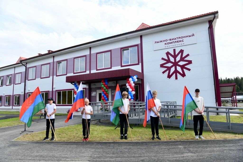 Артур Парфенчиков открыл в Костомукше новый физкультурно-оздоровительный комплекс