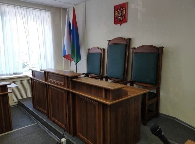 Двое жителей Карелии украли почти 10 тонн металла и избежали наказания