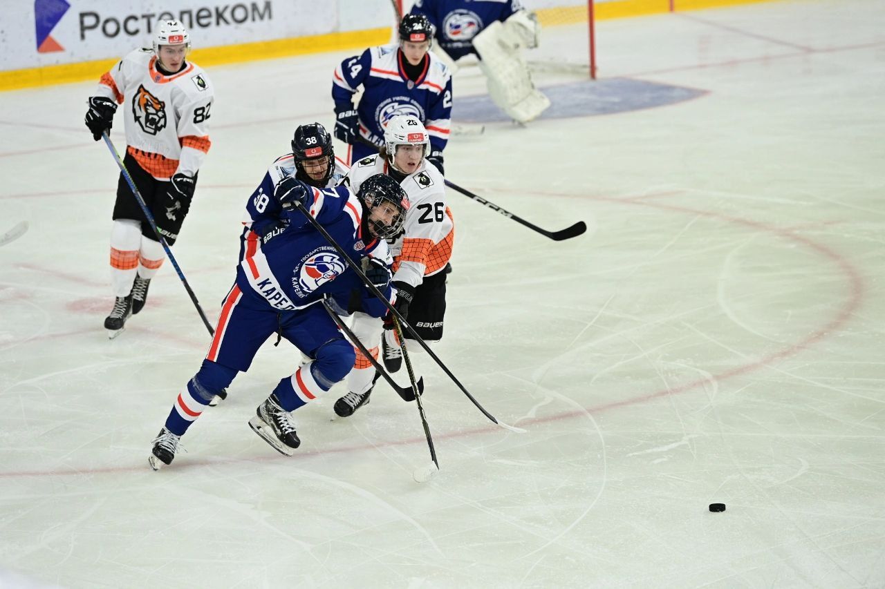 Глава Карелии поздравил коллектив и воспитанников Государственного училища олимпийского резерва с пятилетием учреждения