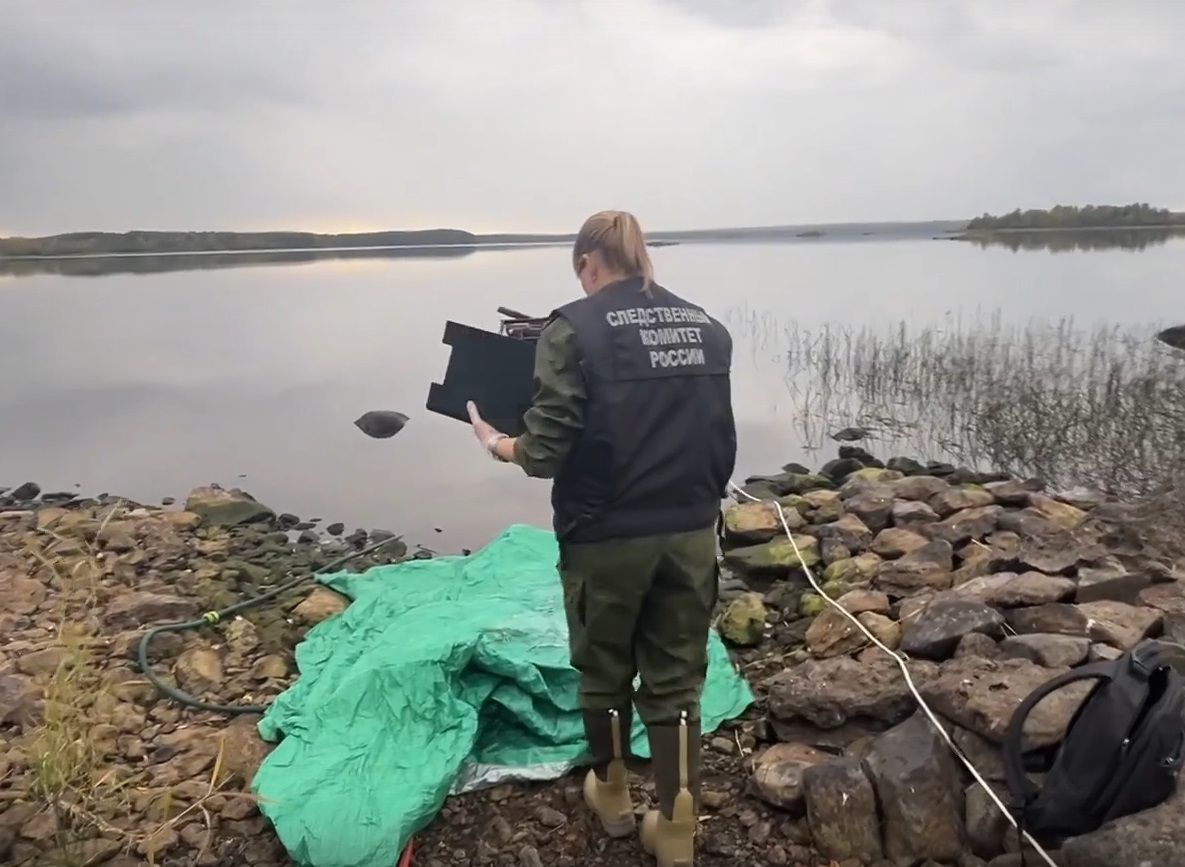 На озере в Карелии обнаружено тело рыбака