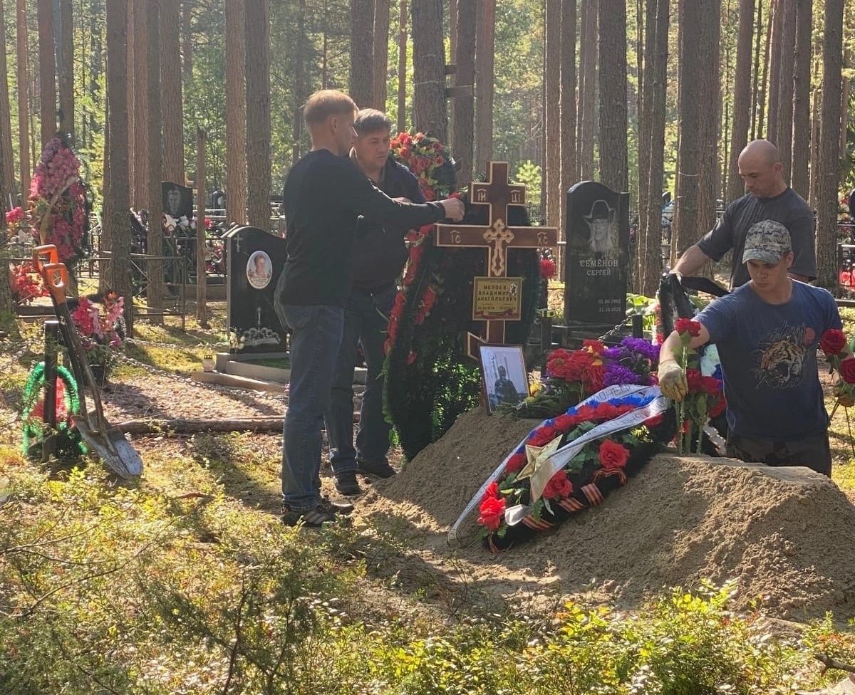 В Олонецком районе простились с бойцом, которому 6 сентября исполнилось бы 48 лет