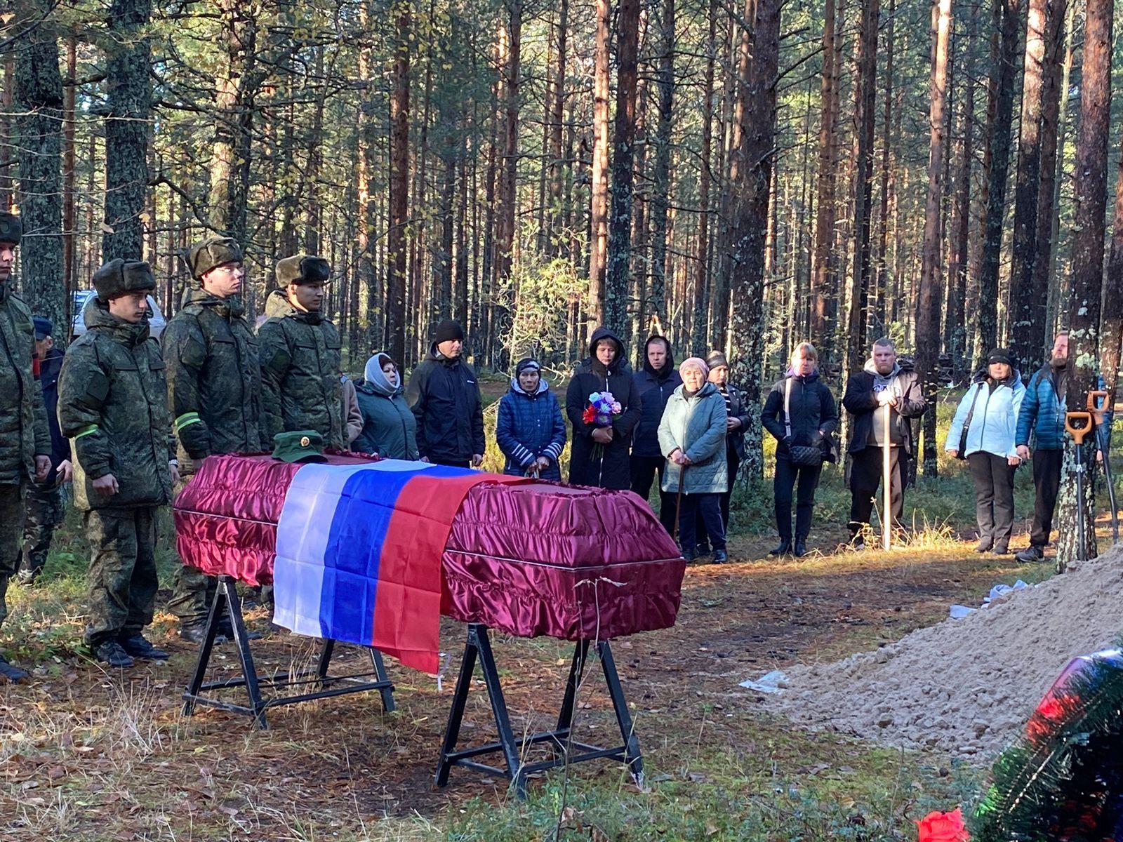 В Олонецком районе простились с погибшим в ходе СВО Николаем Бреловским