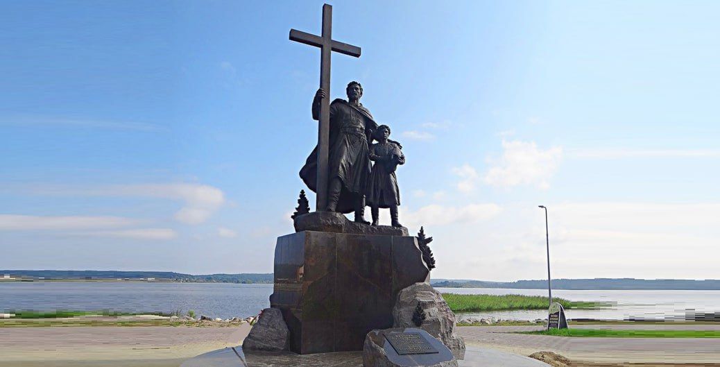 Сортавальский памятник крестителю карелов оценил Владимир Мединский