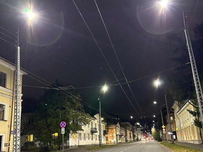 Оживленный проспект в Петрозаводске стал светлее