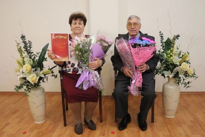 Супруги из Карелии отпраздновали «бриллиантовую» свадьбу