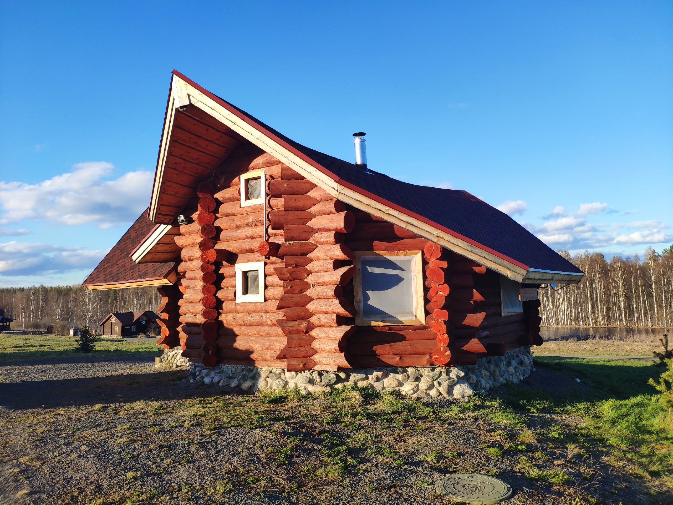 В Карелии выставили на продажу одну из самых необычных баз отдыха