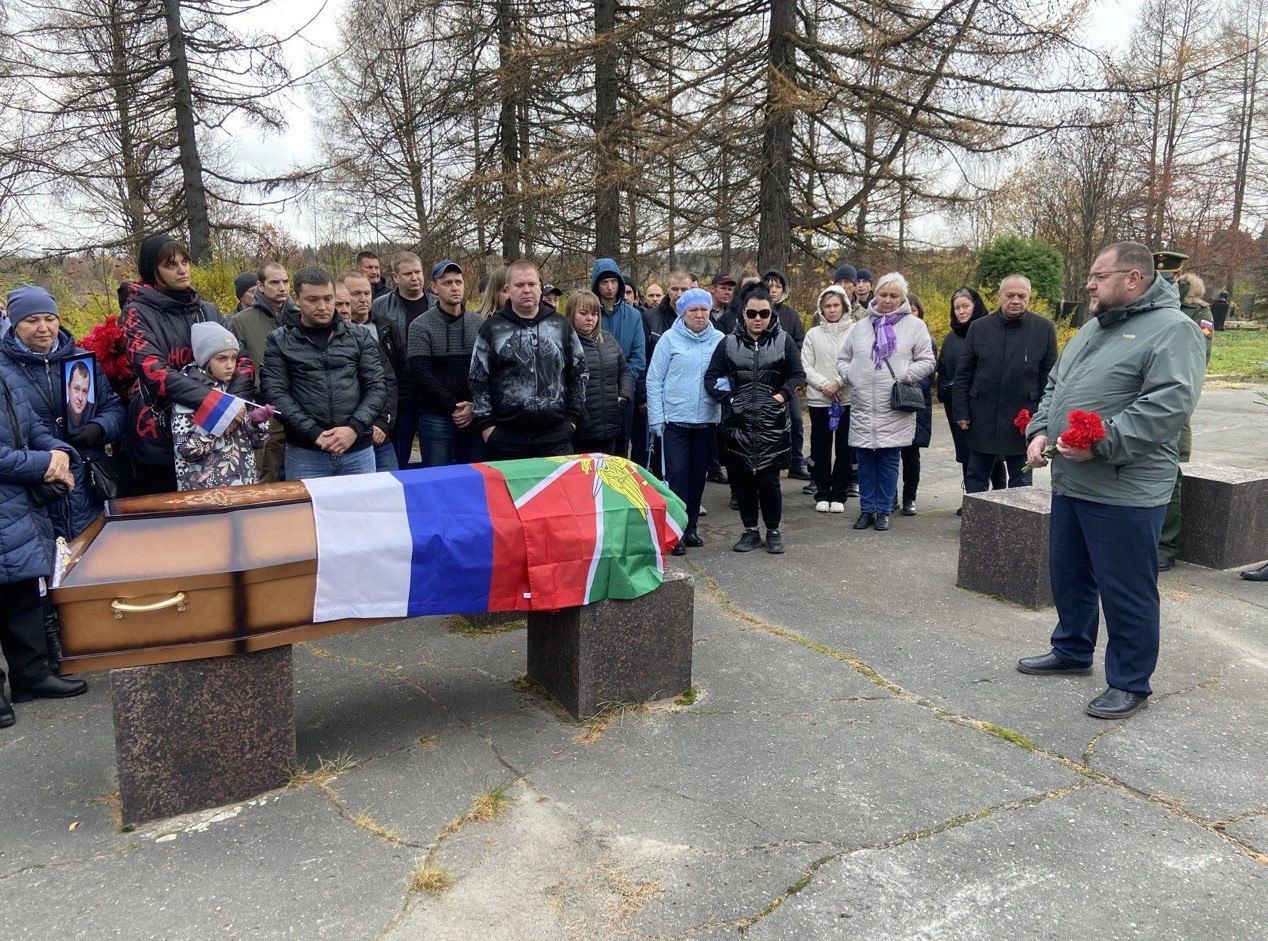 В Прионежье простились с Вячеславом Соколовым, погибшим в ходе СВО