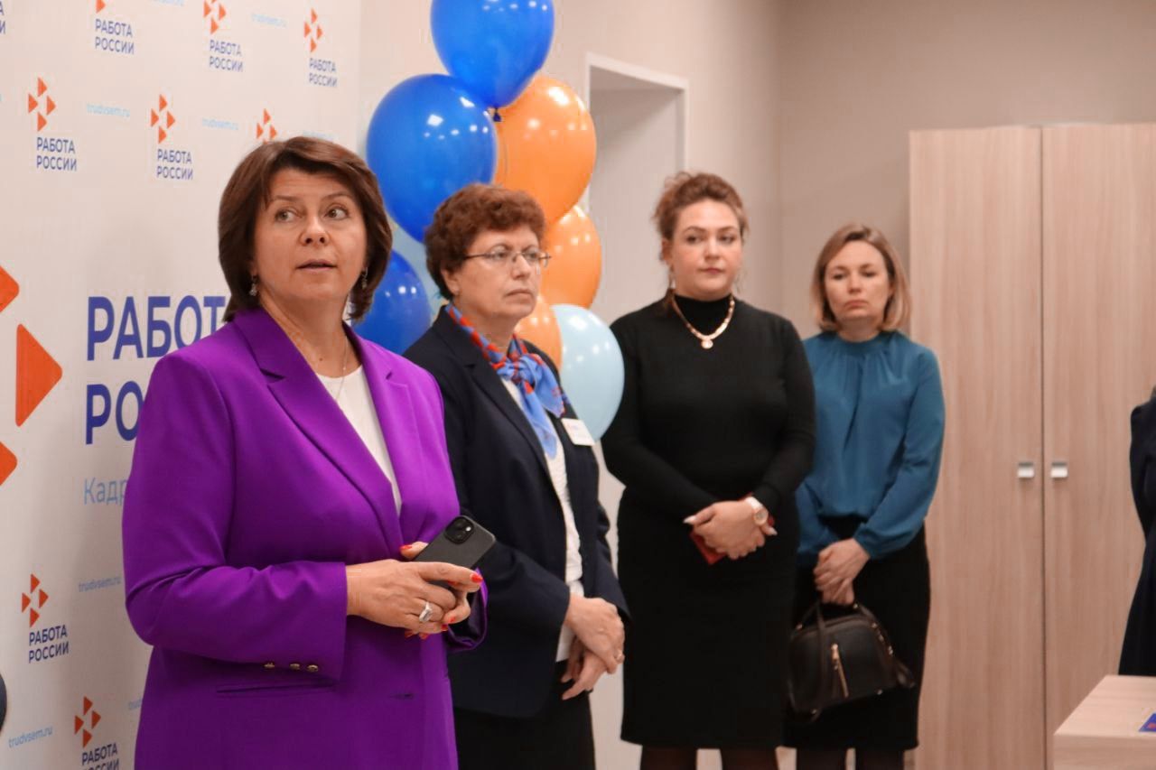 В Муезерском открыли уже девятый обновленный Кадровый центр в Карелии