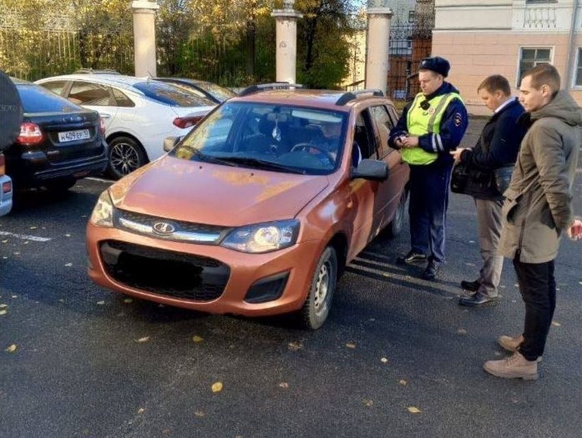 В Петрозаводске выявили нелегальные такси