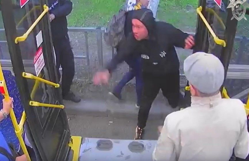 Избивший пожилого пассажира троллейбуса мужчина получил реальный срок