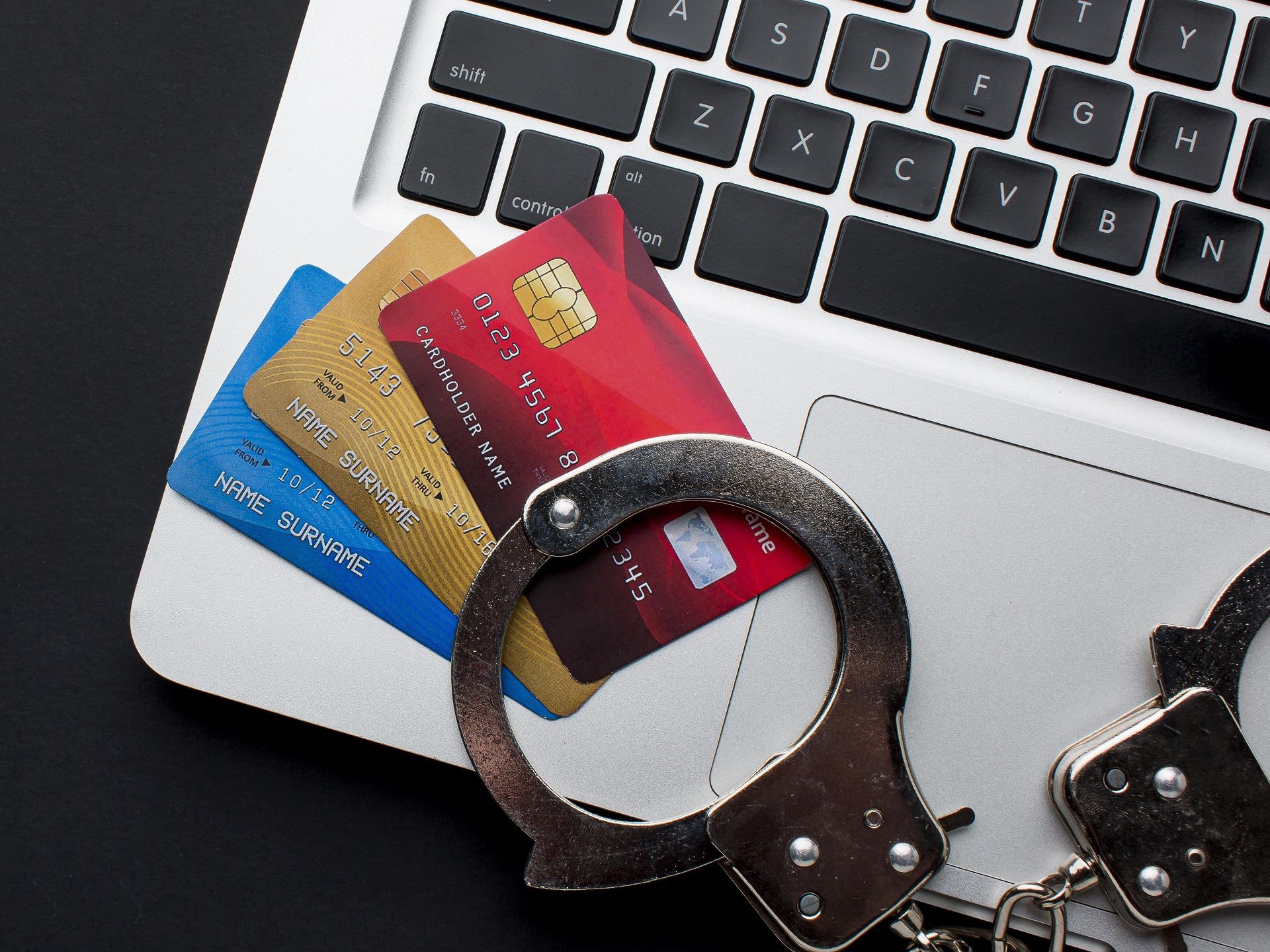 Житель Суоярви взял кредит на бывшую жену и потратил деньги