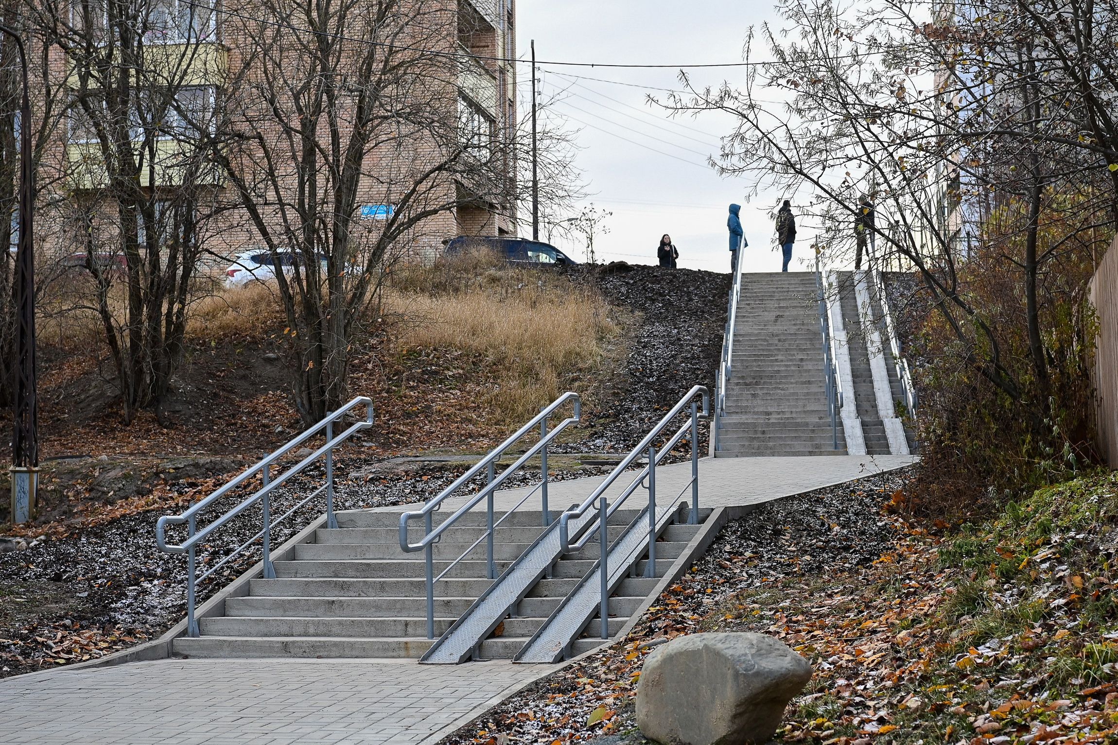 В Петрозаводске завершили ремонт лестницы на Ключевой