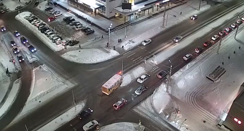 Пять пострадавших: появились подробности ДТП с маршруткой в Петрозаводске