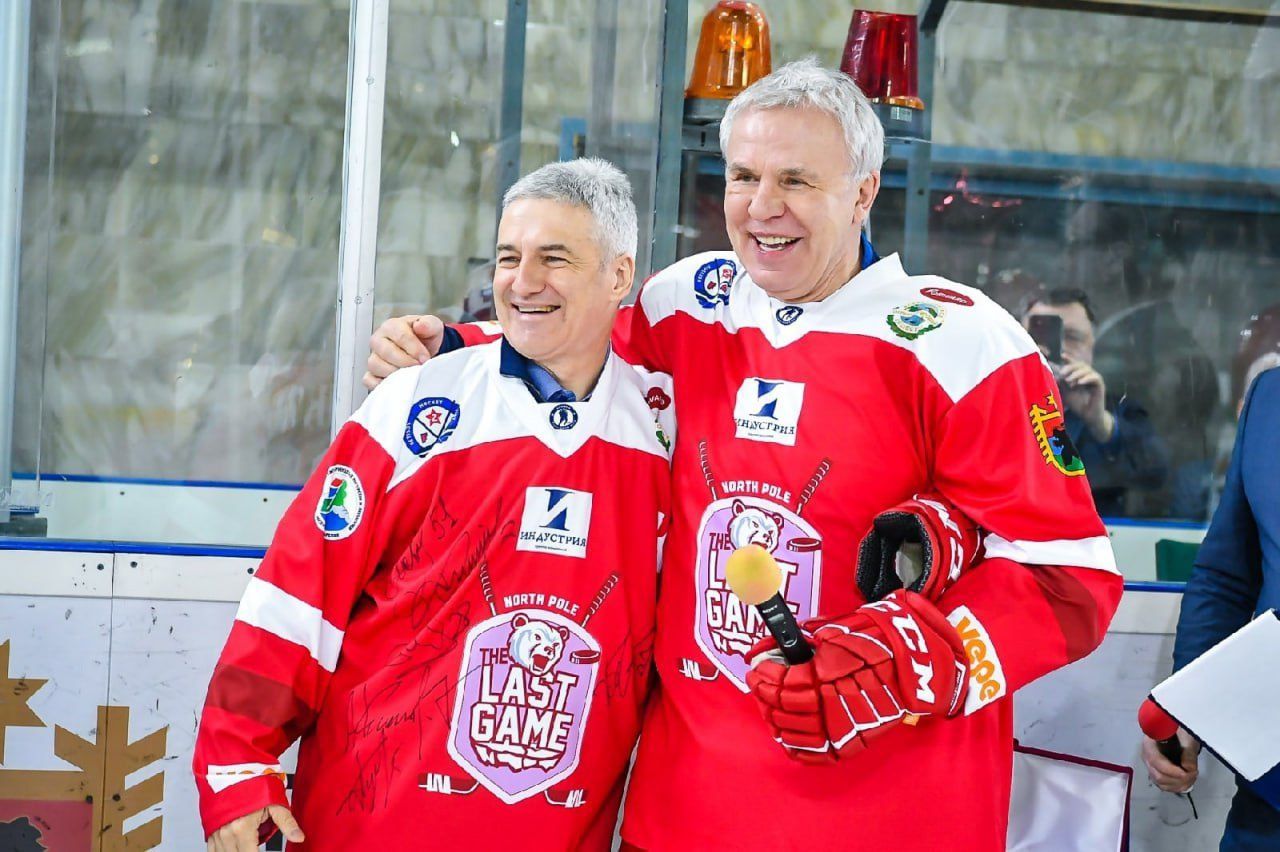 Вячеслав Фетисов поздравил главу Карелии с получением ордена