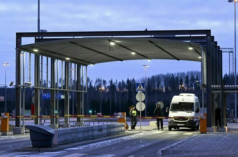 Финляндия рассматривает возможность открытия одного из погранпунктов на границе с Россией Финляндия рассматривает возможность открытия одного из погранпунктов на границе с Россией