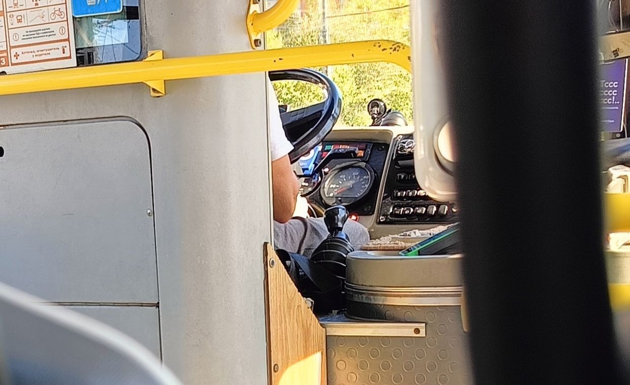 В рейсовом автобусе «Медвежьегорск-Петрозаводск» у женщины произошли роды, ребенок не выжил