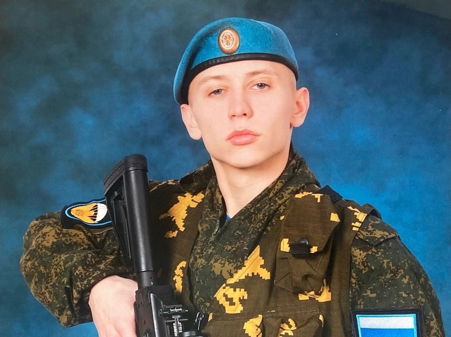 В Карелии простились с молодым бойцом, погибшим в Курской области