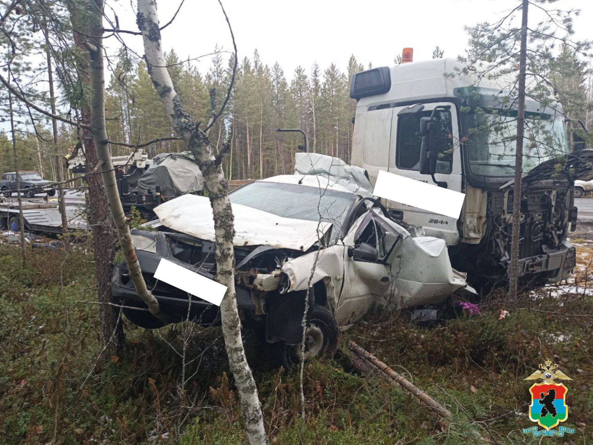 В Карелии Госинспекция по труду начала расследование трагического ДТП, в котором погиб дорожный рабочий