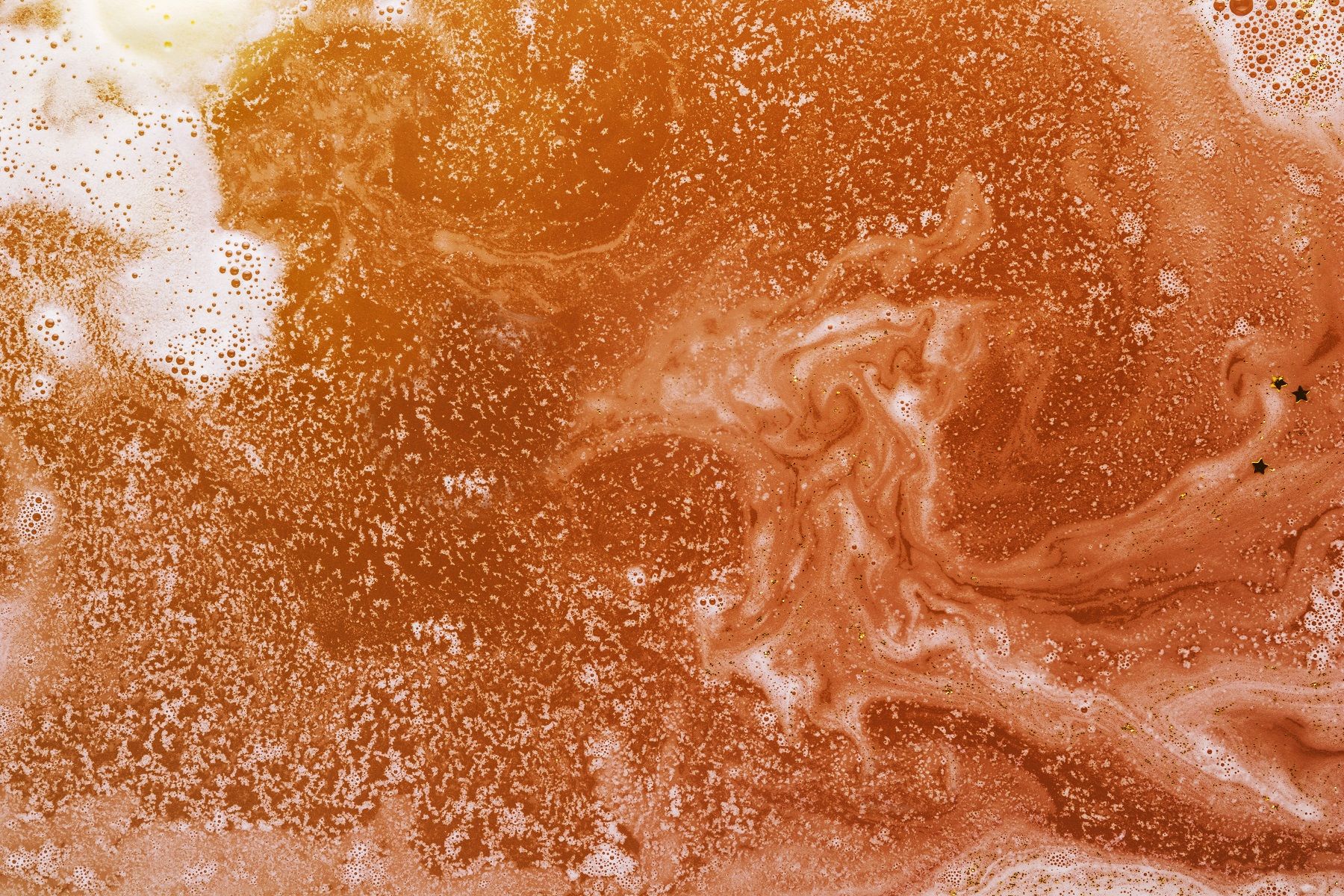 Власти Пудожского района пояснили, почему вода в кранах ржавого цвета