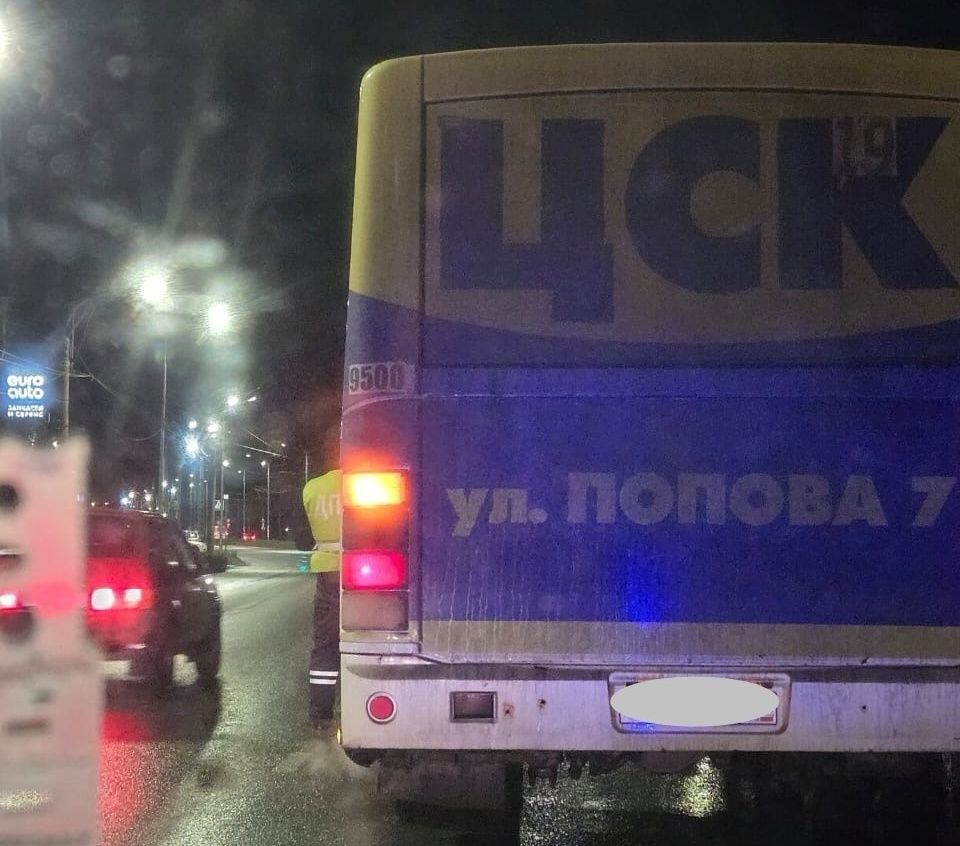 В Петрозаводске водителя маршрутки накажут за телефонный разговор за рулем